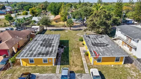 130 - 132 - 134 - 136 SW 8th Avenue Delray Beach FL 33444