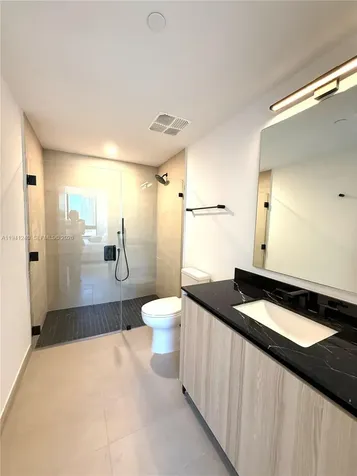225 N Miami Avenue Miami FL 33132
