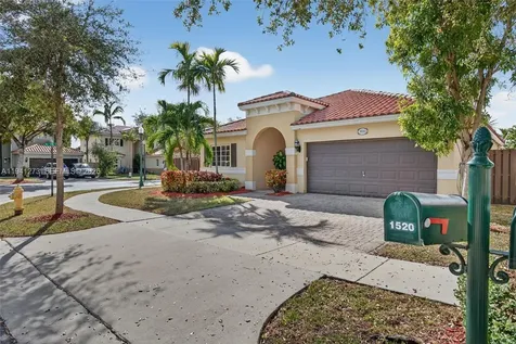 1520 NE 36th Avenue Homestead FL 33033