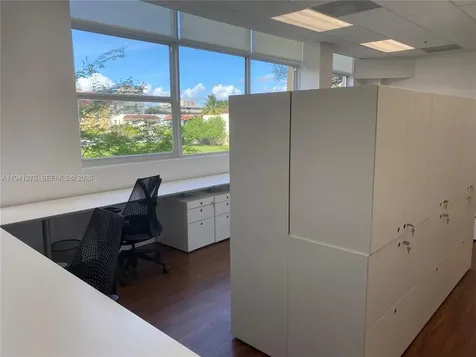 1607 Ponce De Leon Boulevard Coral Gables FL 33134