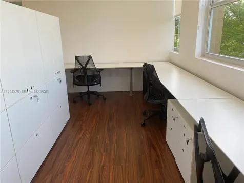 1607 Ponce De Leon Boulevard Coral Gables FL 33134