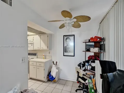2910 SW 87th Terrace Davie FL 33328