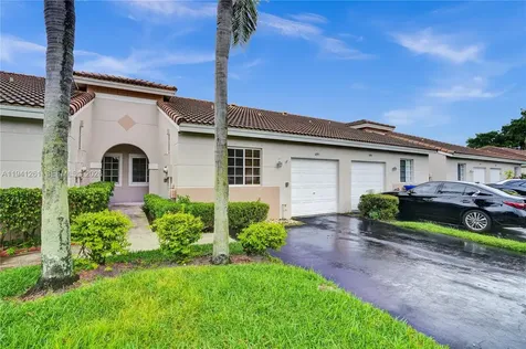 1851 SW 116th Way Miramar FL 33025