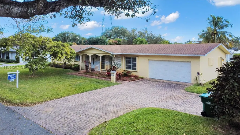 8492 SW 102nd Street Miami FL 33156