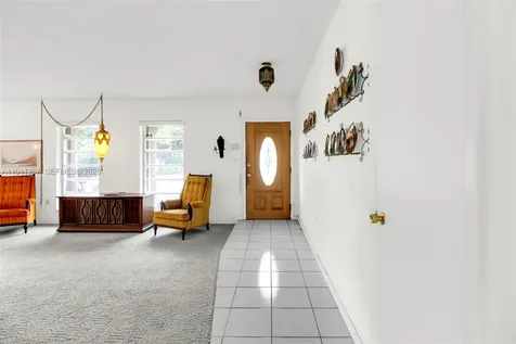 8492 SW 102nd Street Miami FL 33156