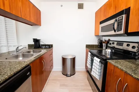 1200 Brickell Bay Drive Miami FL 33131
