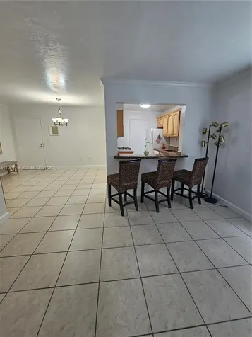 6900 N Kendall Drive Pinecrest FL 33156
