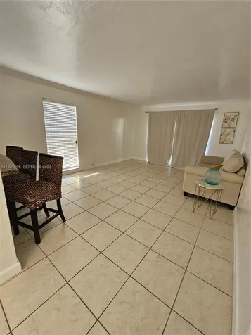 6900 N Kendall Drive Pinecrest FL 33156