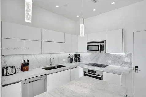 2600 E Hallandale Beach Boulevard Hallandale Beach FL 33009