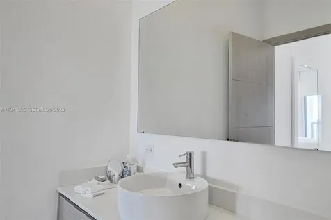 2600 E Hallandale Beach Boulevard Hallandale Beach FL 33009