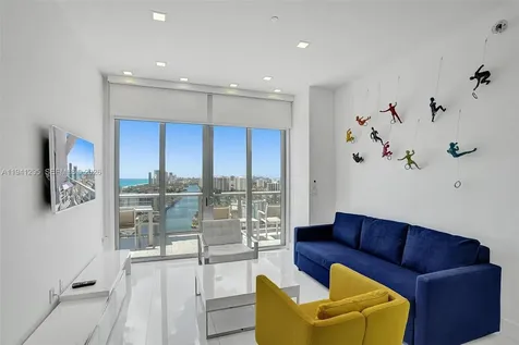 2600 E Hallandale Beach Boulevard Hallandale Beach FL 33009
