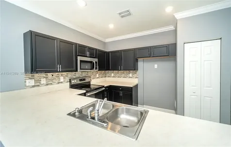 3136 SE 2nd Drive Homestead FL 33033