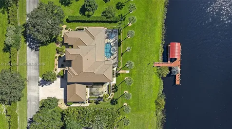 2618 SW River Shore Drive Port St. Lucie FL 34984