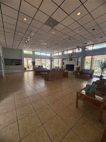 2371 SW 15th Street Deerfield Beach FL 33442