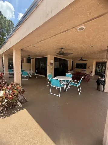 2371 SW 15th Street Deerfield Beach FL 33442