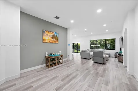 918 NE 36th Avenue Homestead FL 33033