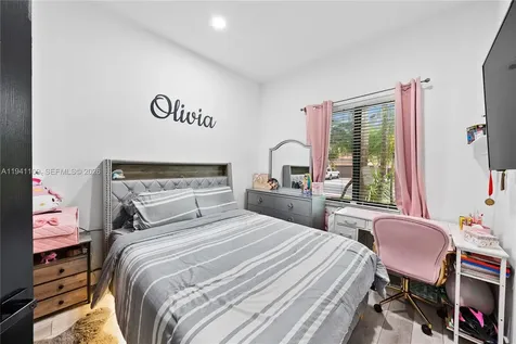 918 NE 36th Avenue Homestead FL 33033
