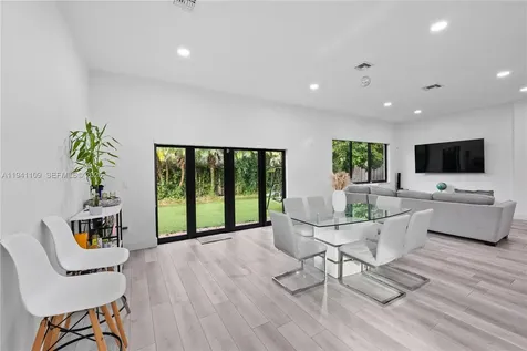 918 NE 36th Avenue Homestead FL 33033