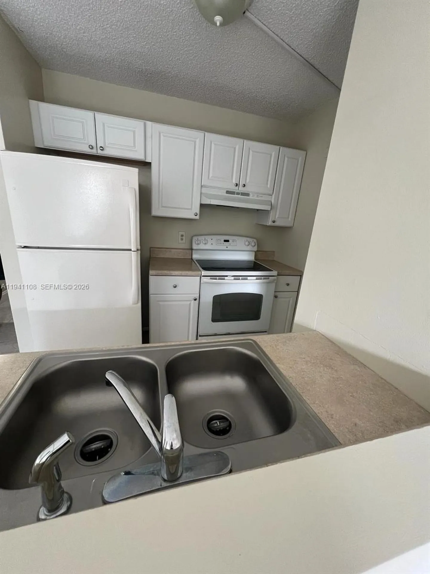 2701 Riverside Drive Coral Springs FL 33065