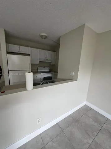 2701 Riverside Drive Coral Springs FL 33065