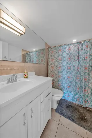 2016 Bay Drive Miami Beach FL 33141
