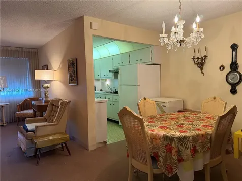 165 NE 203rd Terrace Miami Gardens FL 33179