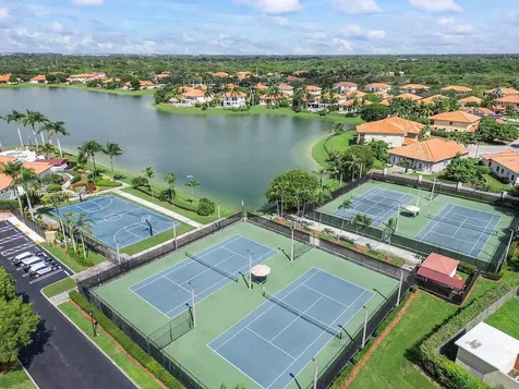 7786 SW 188th Terrace Cutler Bay FL 33157