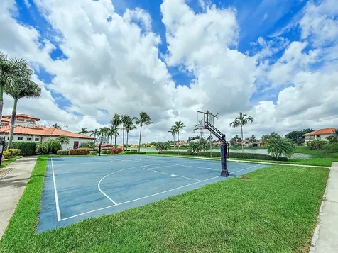 7786 SW 188th Terrace Cutler Bay FL 33157