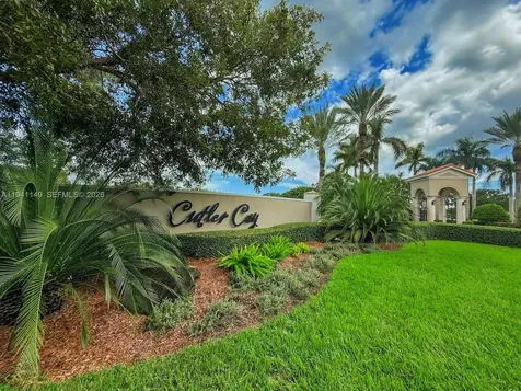 7786 SW 188th Terrace Cutler Bay FL 33157