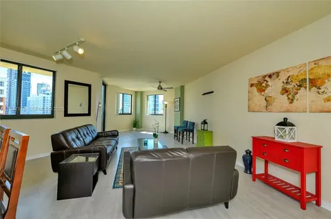 110 N Federal Highway Fort Lauderdale FL 33301