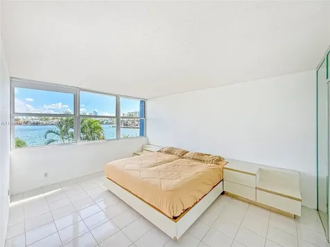 16570 NE 26th Avenue North Miami Beach FL 33160