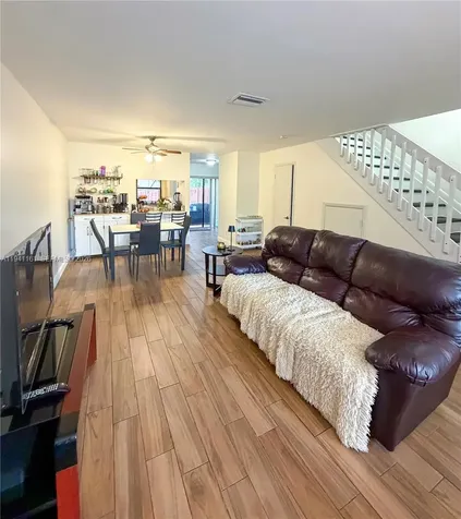 10332 NW 3rd Street Pembroke Pines FL 33026