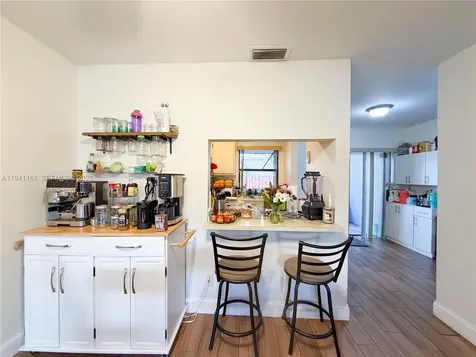 10332 NW 3rd Street Pembroke Pines FL 33026