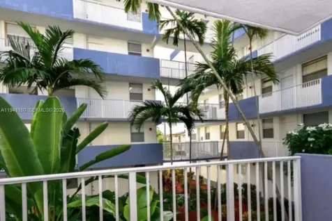 1801 S Treasure Drive North Bay Village FL 33141