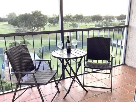 8900 Washington Boulevard Pembroke Pines FL 33025