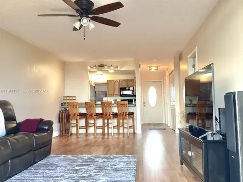 8900 Washington Boulevard Pembroke Pines FL 33025