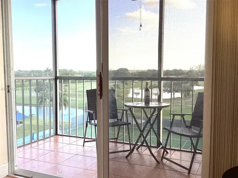 8900 Washington Boulevard Pembroke Pines FL 33025