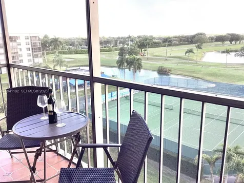 8900 Washington Boulevard Pembroke Pines FL 33025