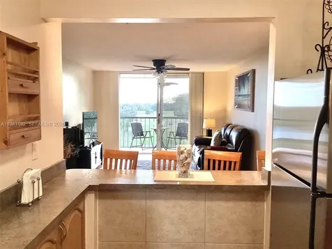 8900 Washington Boulevard Pembroke Pines FL 33025