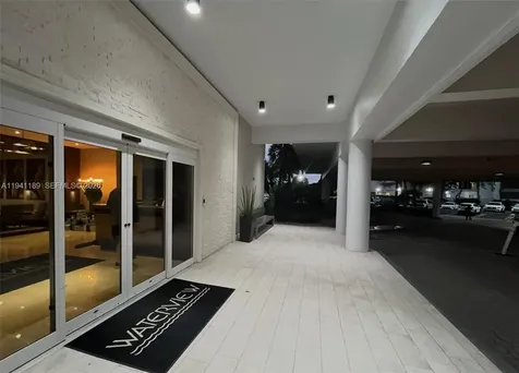 20505 E Country Club Drive Aventura FL 33180