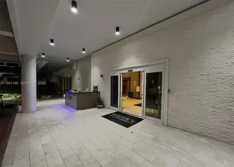 20505 E Country Club Drive Aventura FL 33180