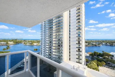 20505 E Country Club Drive Aventura FL 33180