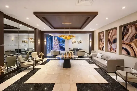 20505 E Country Club Drive Aventura FL 33180