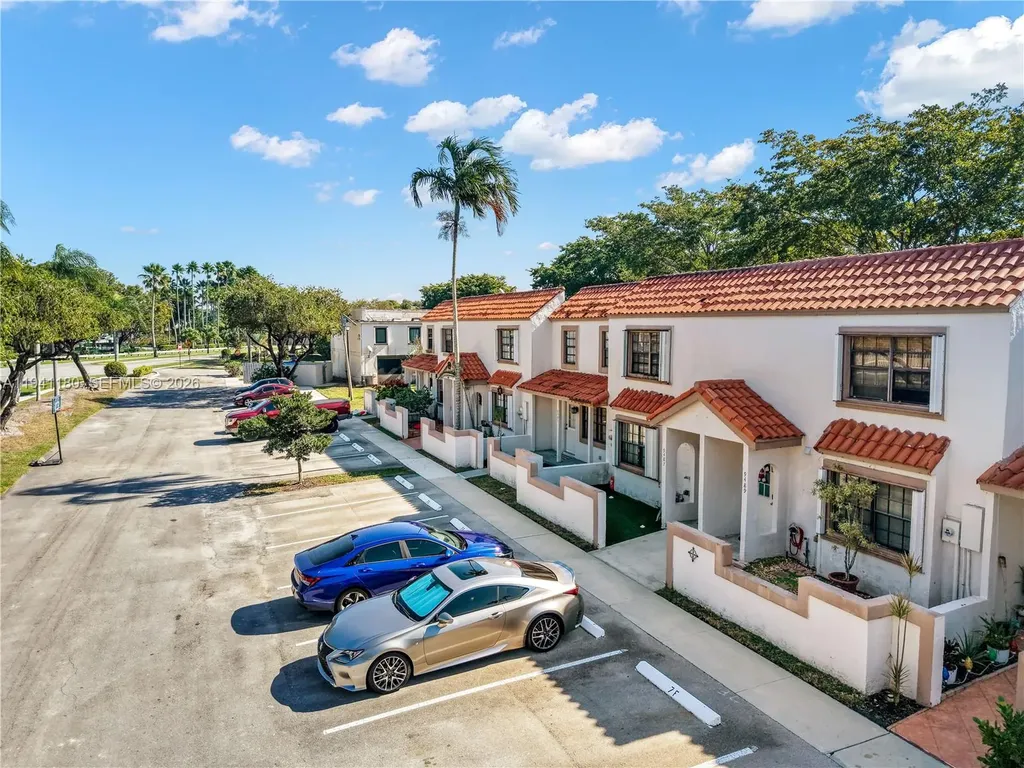 9487 NW 42nd Street Sunrise FL 33351