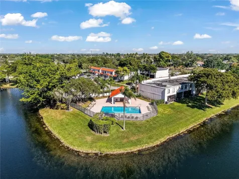 9487 NW 42nd Street Sunrise FL 33351