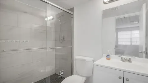 9487 NW 42nd Street Sunrise FL 33351