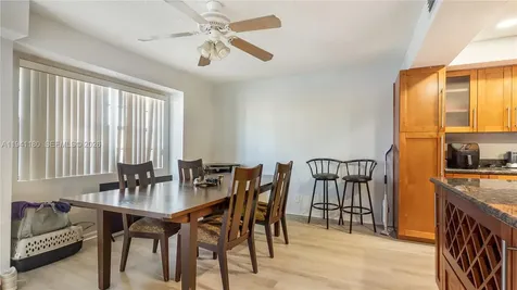 9487 NW 42nd Street Sunrise FL 33351