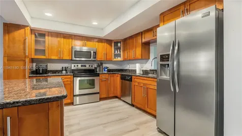 9487 NW 42nd Street Sunrise FL 33351