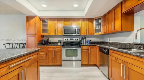 9487 NW 42nd Street Sunrise FL 33351