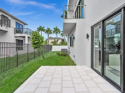 4656 SW 32nd Avenue Dania Beach FL 33312
